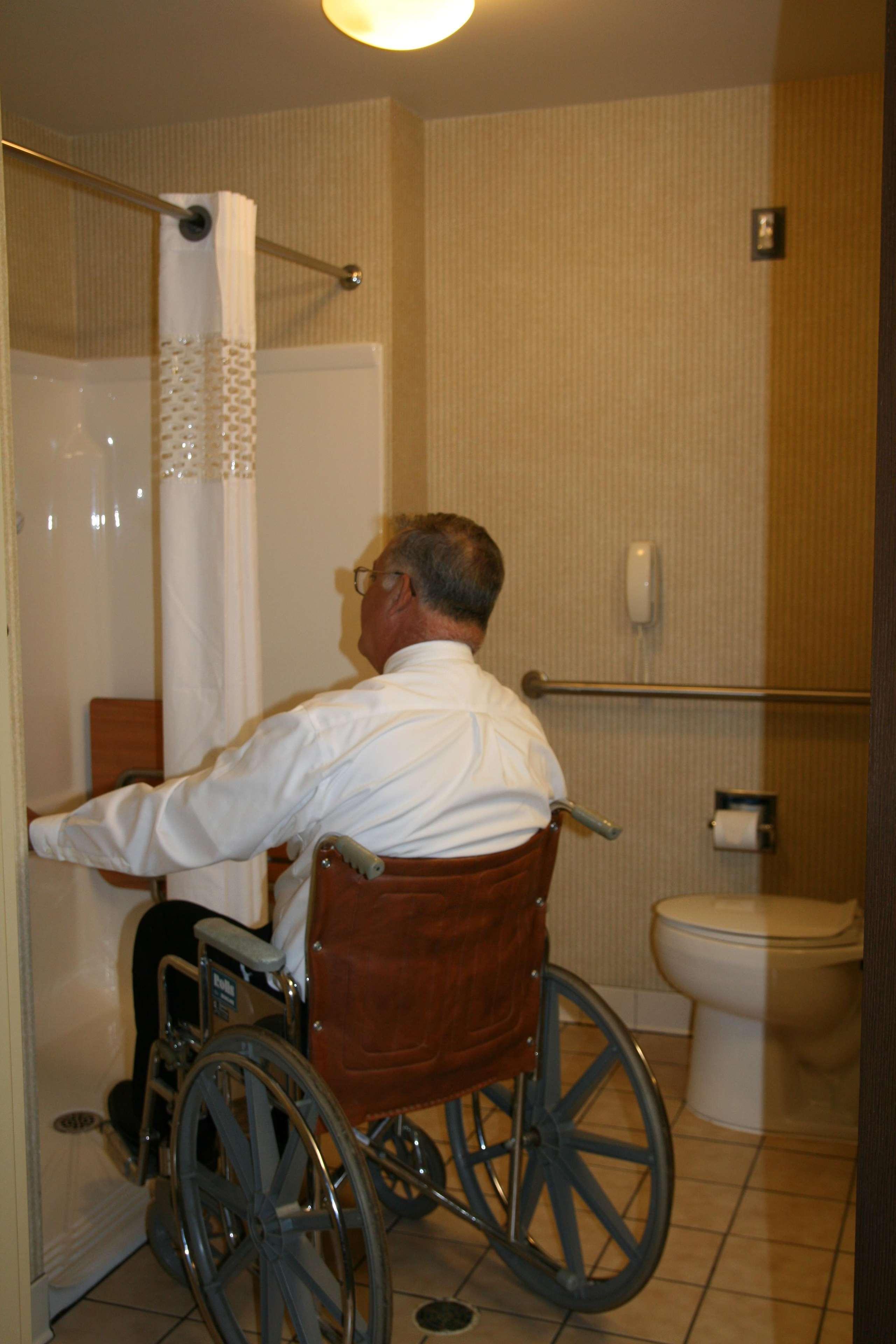 Hampton Inn Marshall Quarto foto